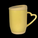 mug corazon con tapa